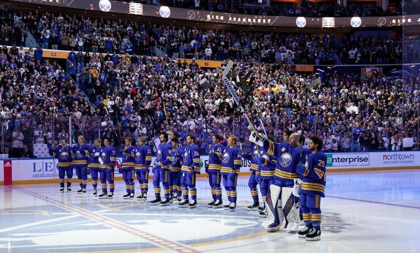 Sabres Predators