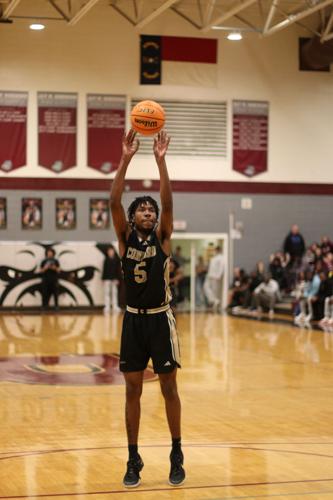 Concord gets 72-64 win over Robinson in the SPC