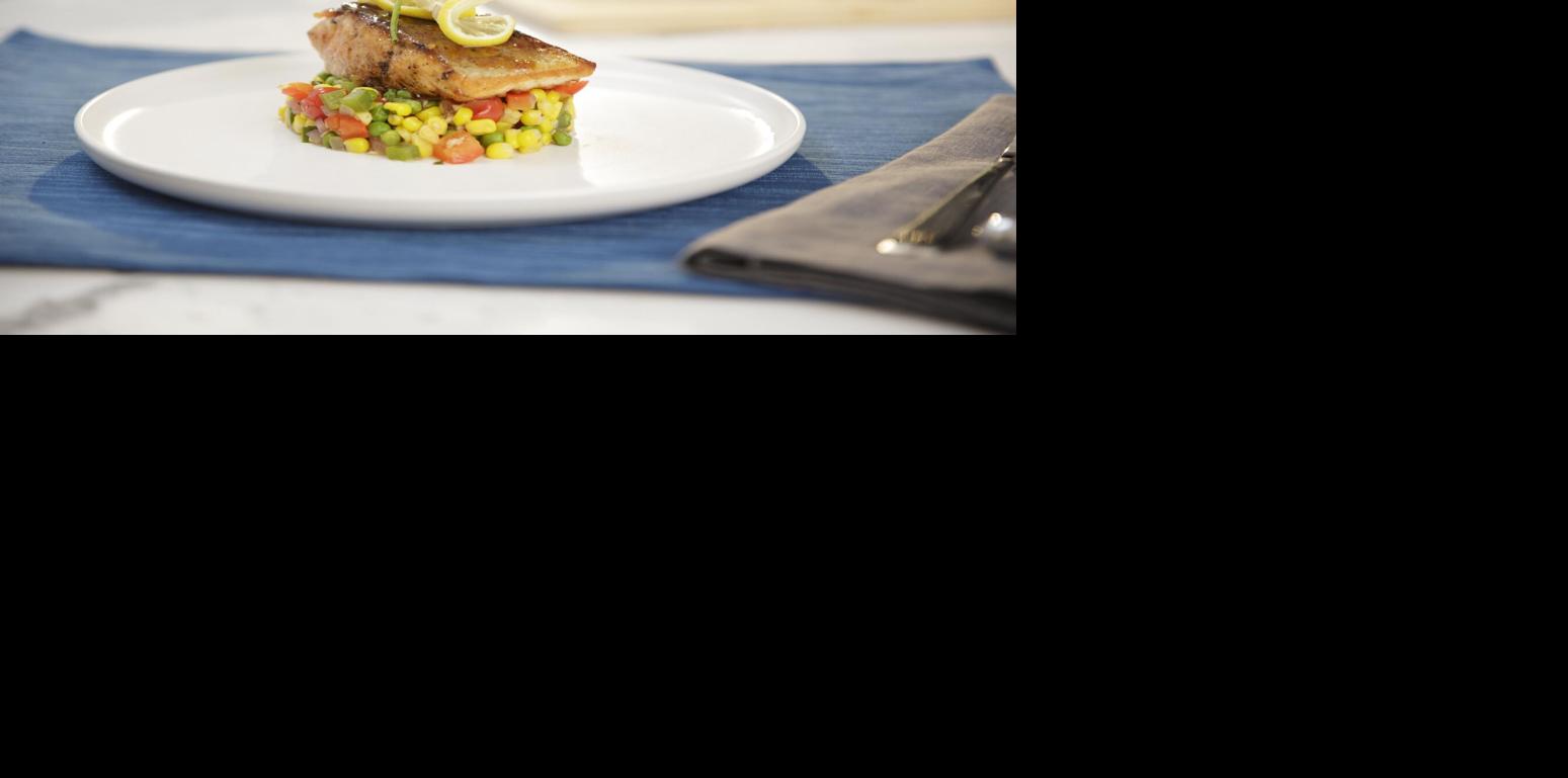 DeliciouslyHealthy Chili-GlazedSalmonPW4A0143.jpg