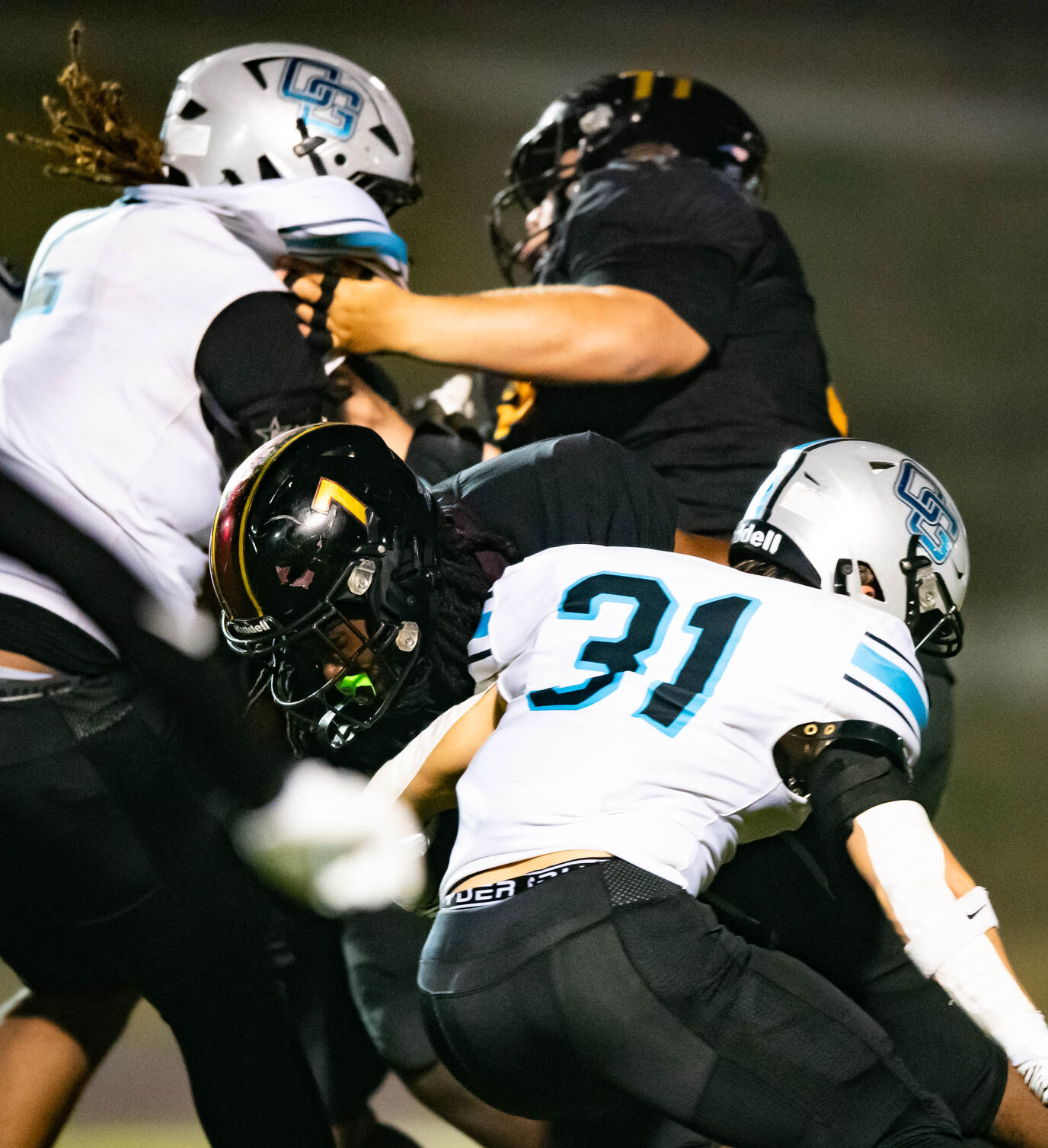 Bulldogs beat the Grizzlies in the third round of the 2025 NCHSAA Football Championship playoff game 41 - 33.