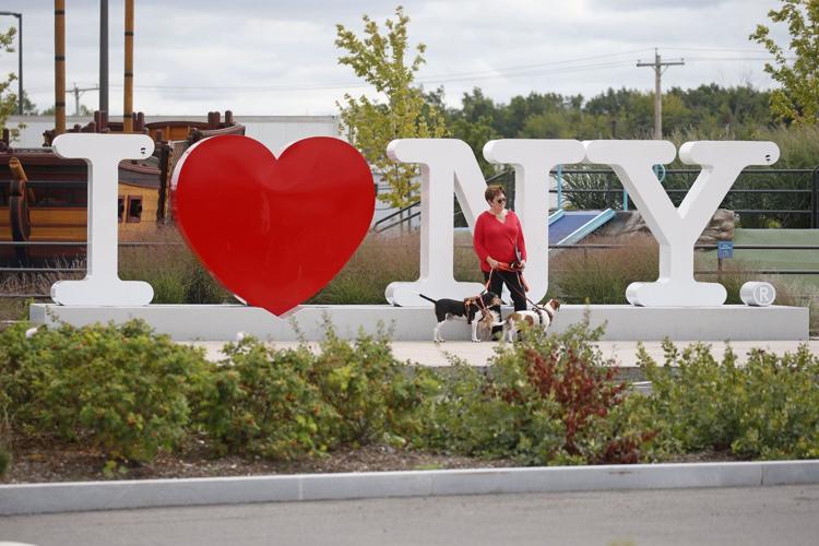 1013557643 Western New York Welcome Center KIRKHAM 032