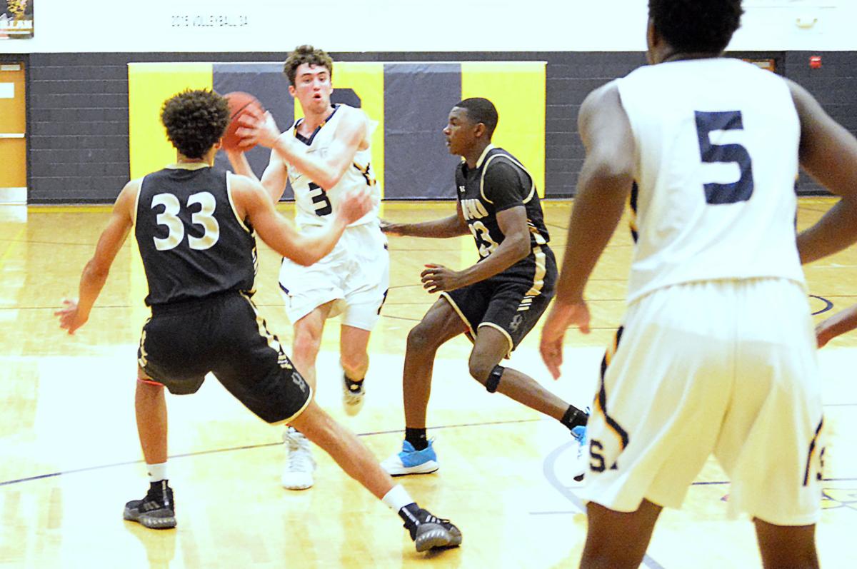 Boys 3a Playoffs Concord Offense Picks Apart South Iredell To