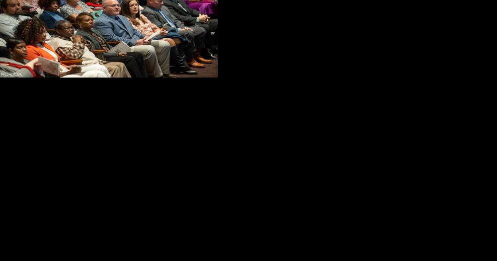 19 state employees honored for outstanding service - Vimarsana News