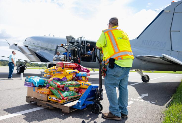 Supplies onto plane 1