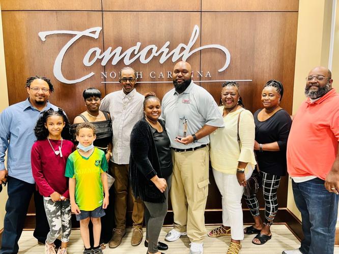 Desmond Miller with Family Jo Atwater Award 2022