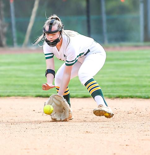 The Vikings defeated the Wonders 3-1 on a two run homer by Christina Brindel (9)  in the bottom of the seventh inning.