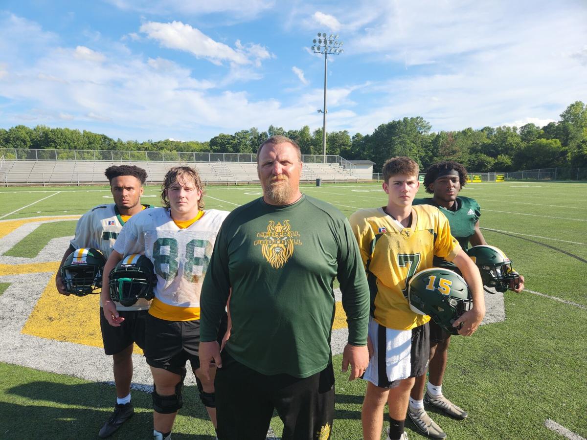 2023 CENTRAL CABARRUS F00TBALL PHOTO.JPG