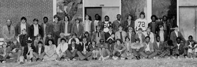 Mount Pleasant masonry students 1975