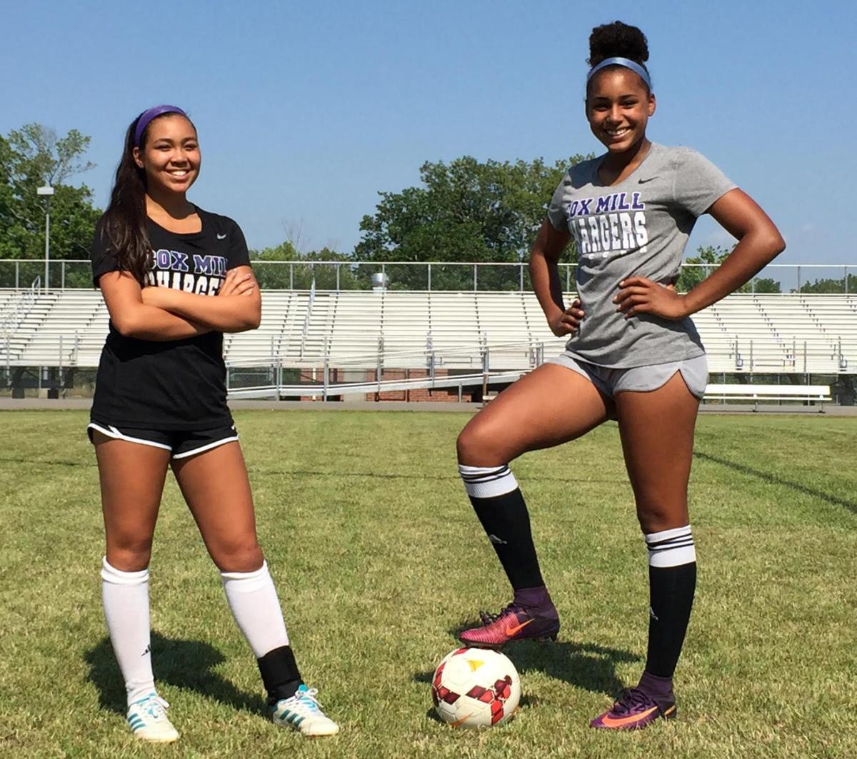 Rachel Frantz and Sydney Smith