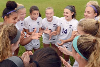 Kings Mountain Mountaineers at Cox Mill Chargers