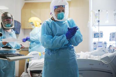 Medical experts urge US to shut down and start over as coronavirus cases surpass 4 million