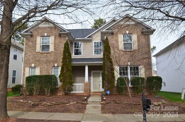 6 Bedroom Home in Huntersville - $2,350