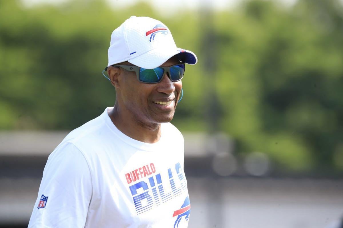Buffalo Bills-Training Camp-Pittsford-NFL-Scull