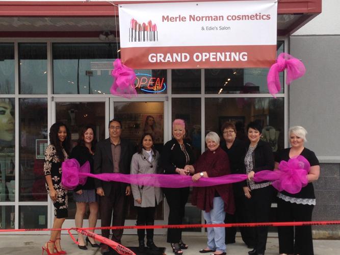 Ribbon Cutting held Tuesday