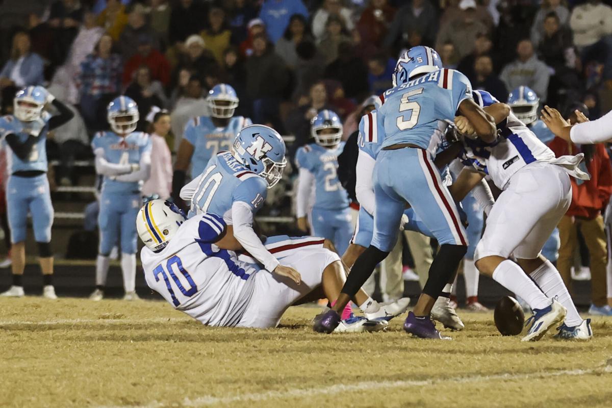 Mount Pleasant beats North Stanly 28-10.