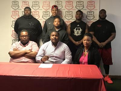 National Signing Day Emerald S Sevoy Jeter Signs With Palmetto Prep Sports Indexjournal Com