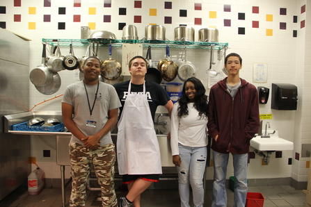 Students get cookin' at Rook n' Cook in G. Frank Russell Center ...