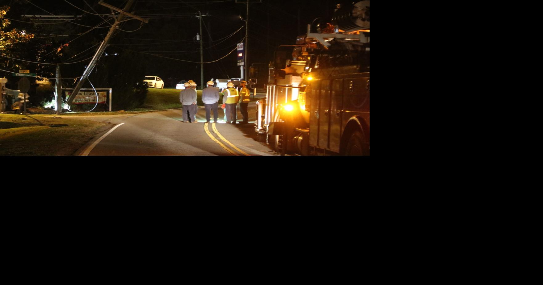 Wreck with utility pole leaves hundreds without power | Breaking ...