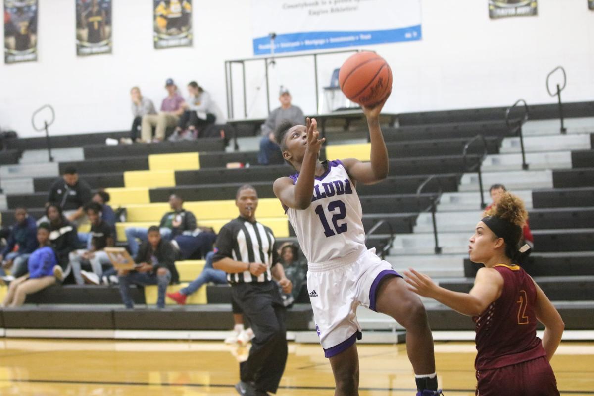 Roundup Swansea Girls Win Tournament Saluda Falls To South Aiken