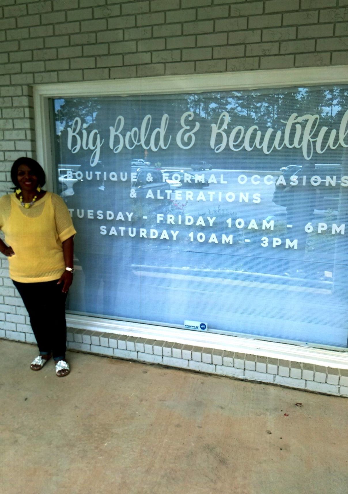 New Biz Big Bold and Beautiful Boutique Lakelands Connector