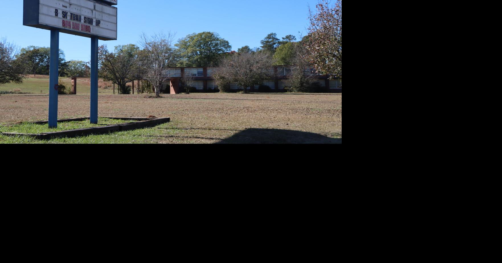 Six could see senior apartments in old Edgewood school News