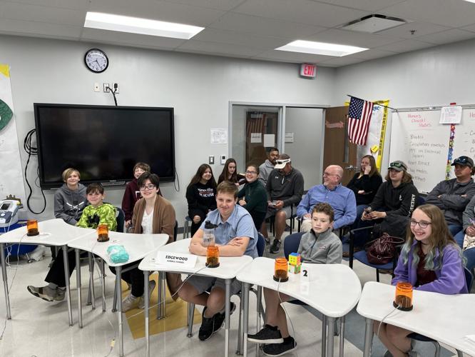 Edgewood Middle, Six High academic challenge teams win state