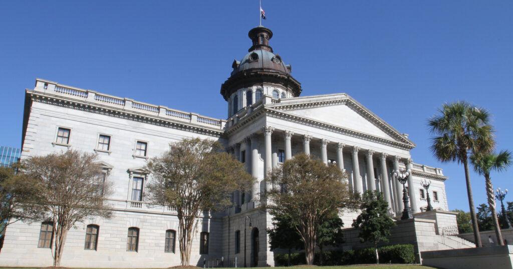 GOP 'sister senators' among legislators facing primary opposition | News - Vimarsana News