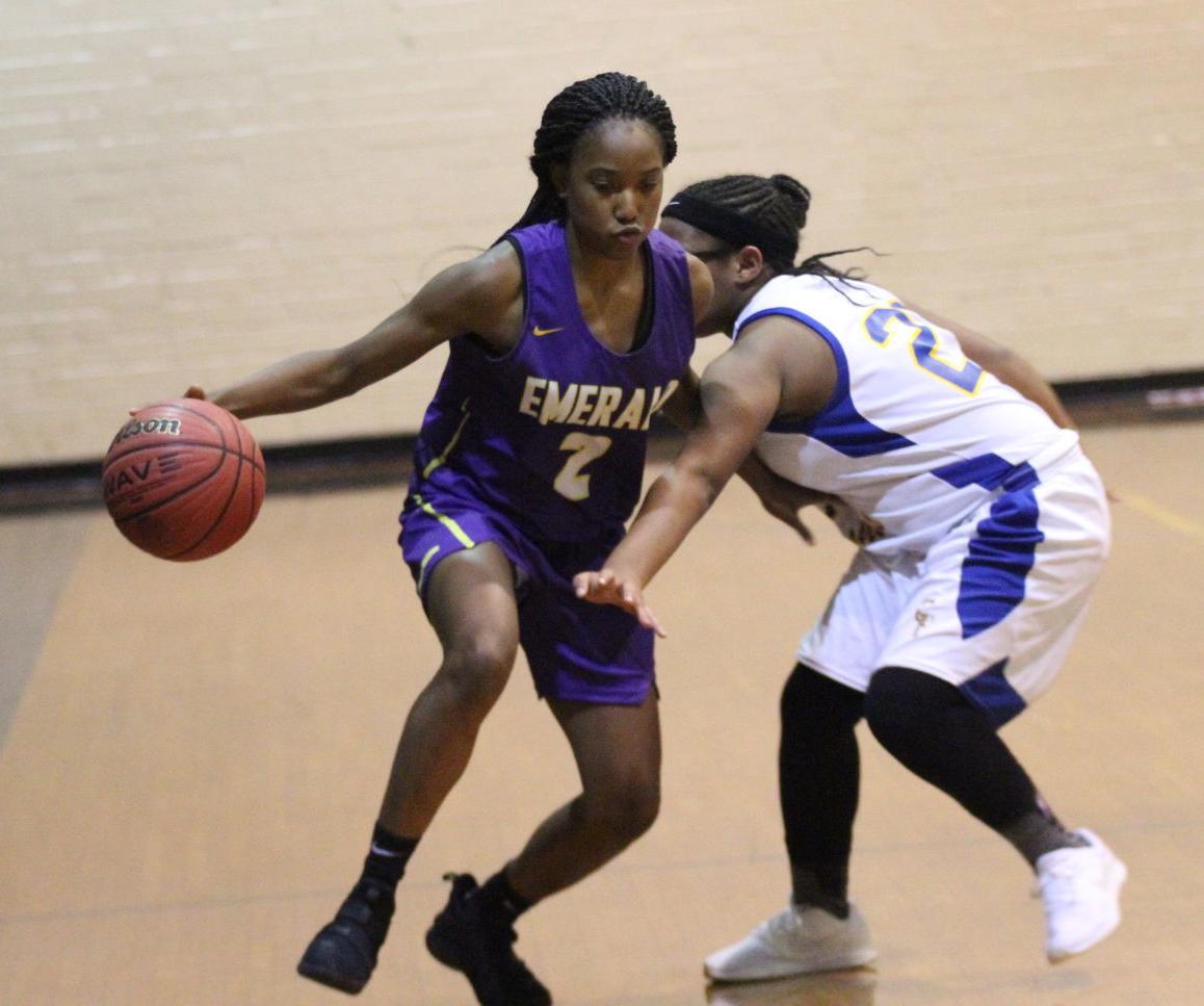 Emerald Crushes Calhoun Falls 84 1 As Robinson Faces Alma Mater