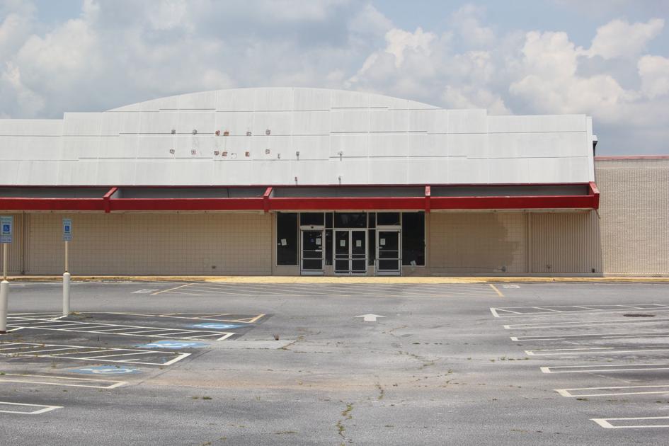 Kmart Plaza Picks Up Buyer Breaking Indexjournal Com