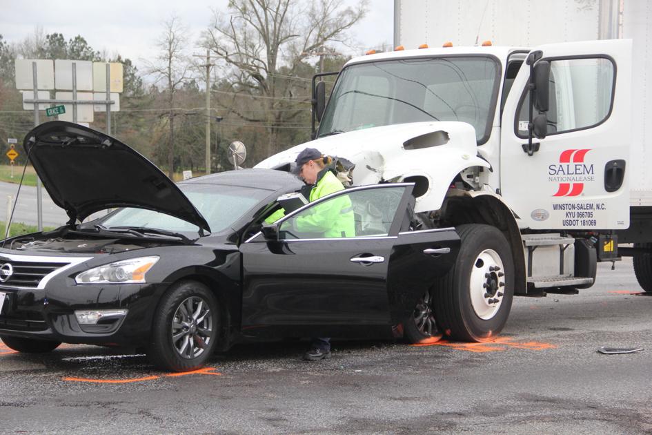 Greenwood Family Sues After Deadly Wreck Caused By Truck Driver