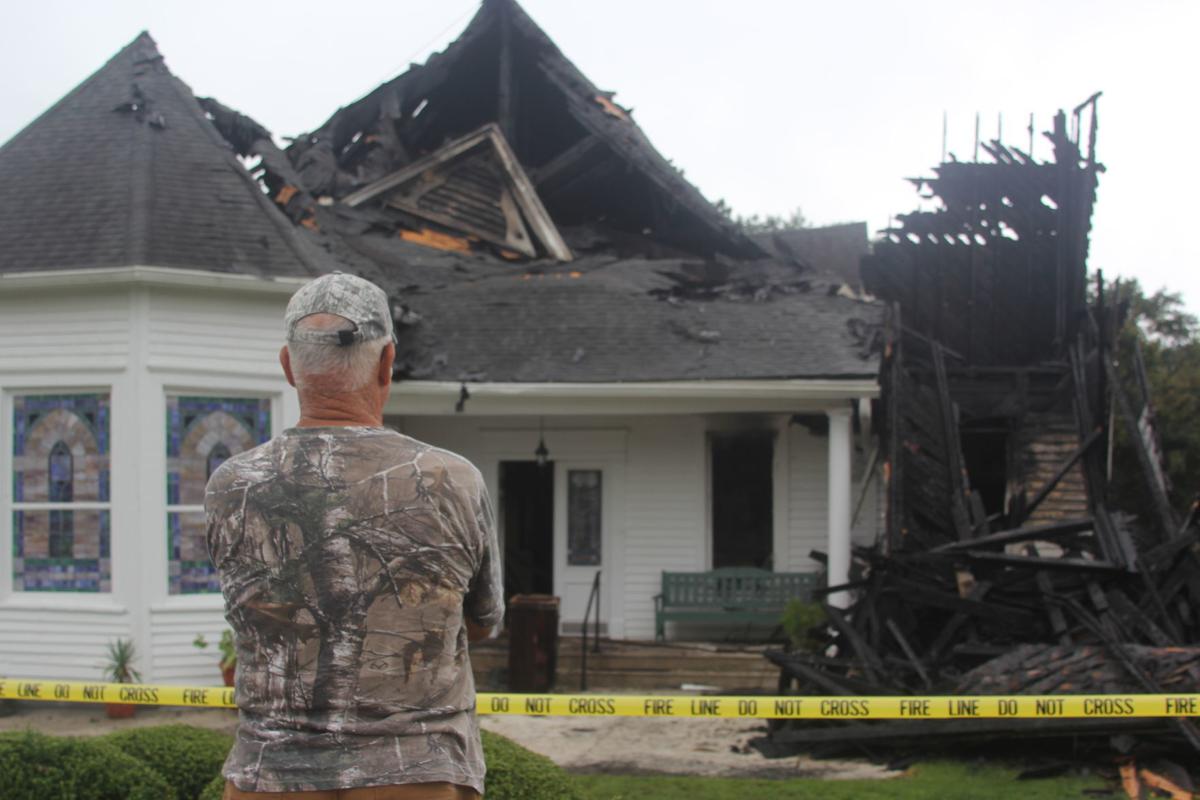 Hodges Congregation Receives Outpouring Of Support Following Church Fire Breaking Indexjournal Com