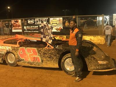 Greenwood Native Shun Thomas Overcomes Adversity In Dirt