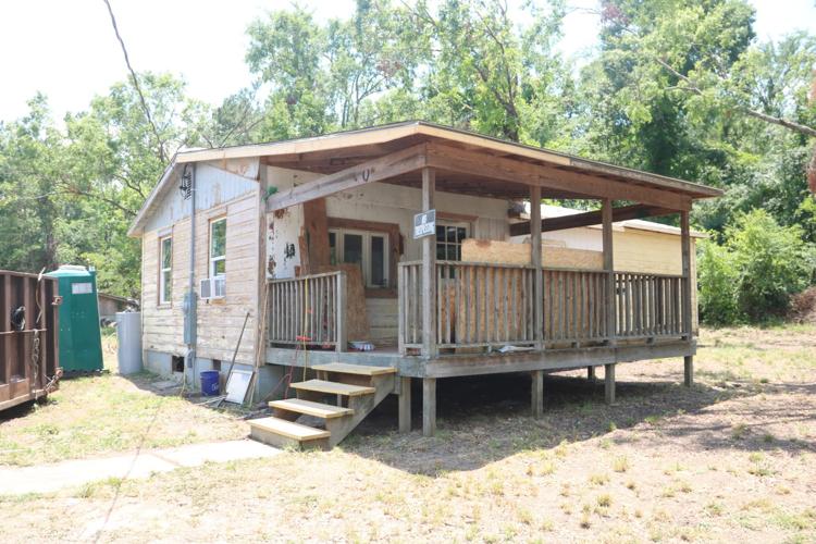 Community comes together to restore home for displaced family | News ...