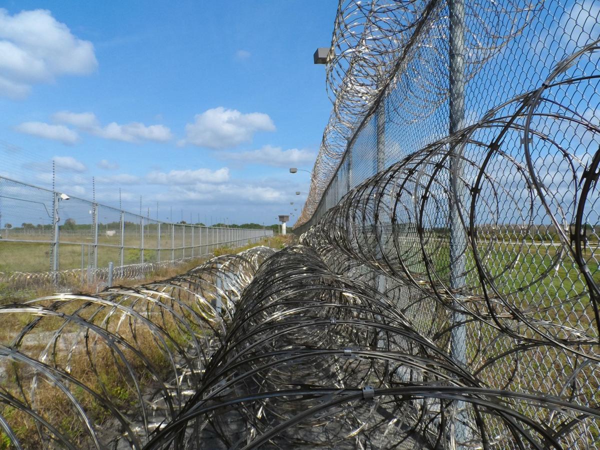 Scdc Prison Romance Leads To Charge For Correctional Officer Crime Indexjournal Com