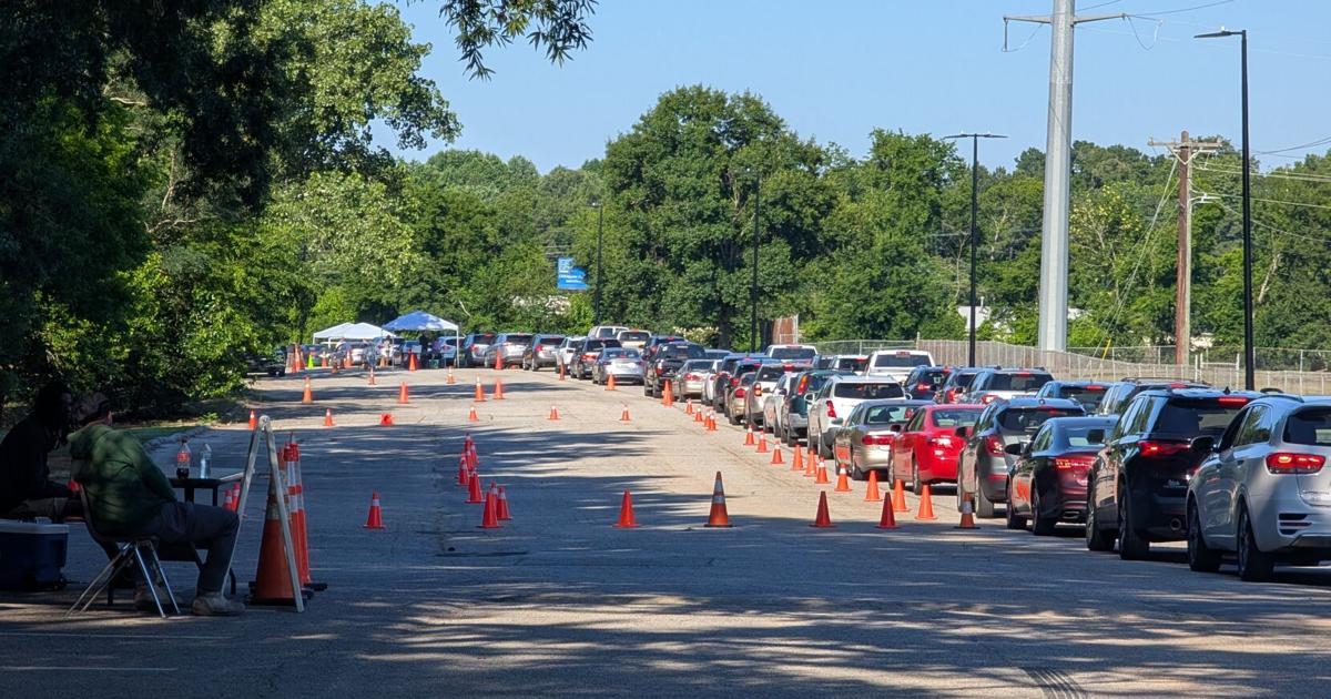 Nearly $65K in farmers market vouchers distributed to Greenwood County seniors