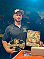 Hunter Noffz wins North American armwrestling competition