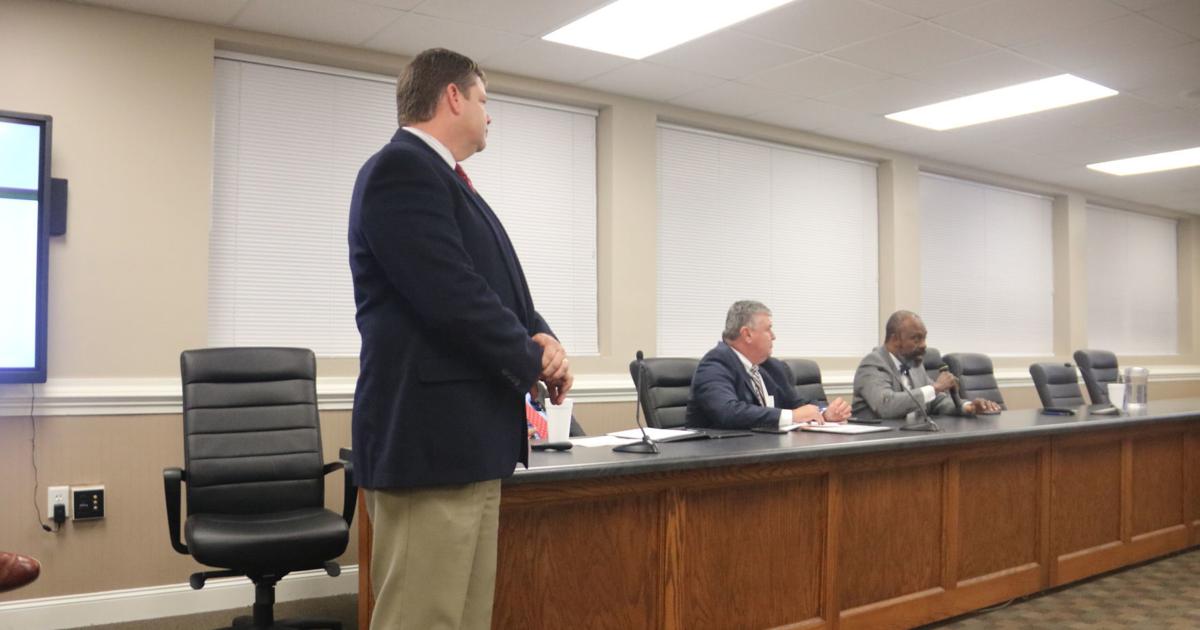 Survey 3 in 5 support District 50 calendar change News