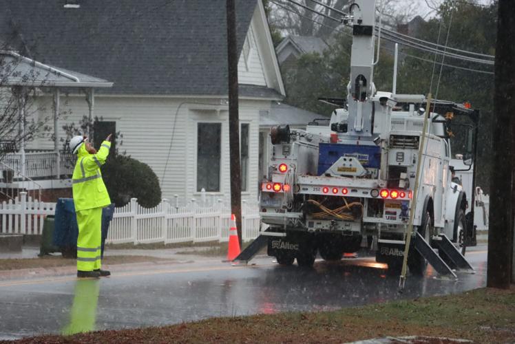 Winds die down after Tuesday's storm left hundreds without power | News ...