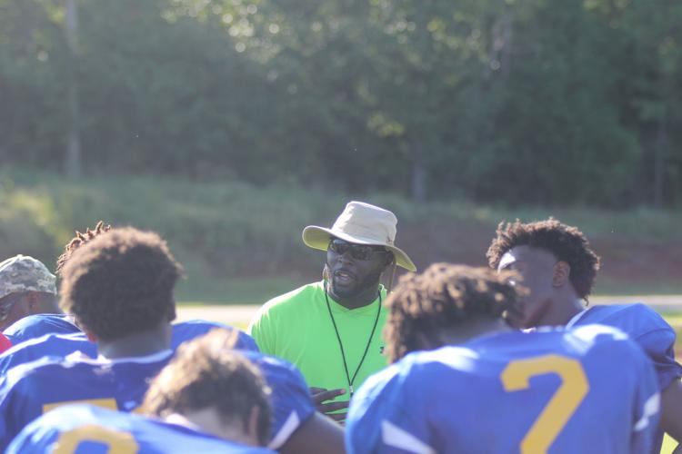 Former USC football player Gilchrist, enjoying new coaching role at