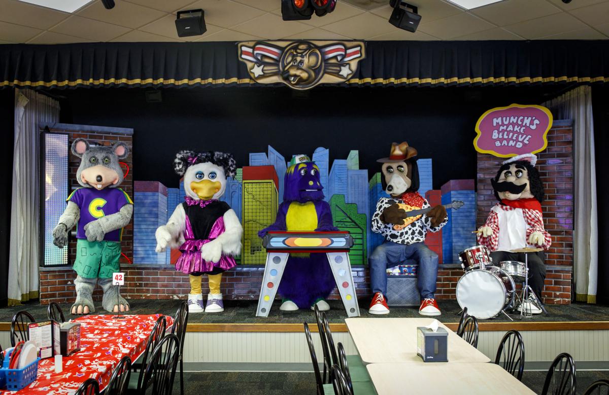 The show is over for Chuck E. Cheese's animatronic bands – NBC 5  Dallas-Fort Worth