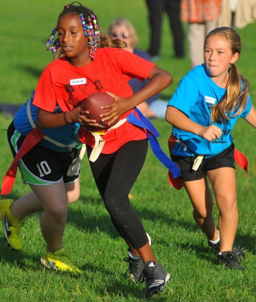 Girl S Flag Football 6117 Jpg Indianagazette Com