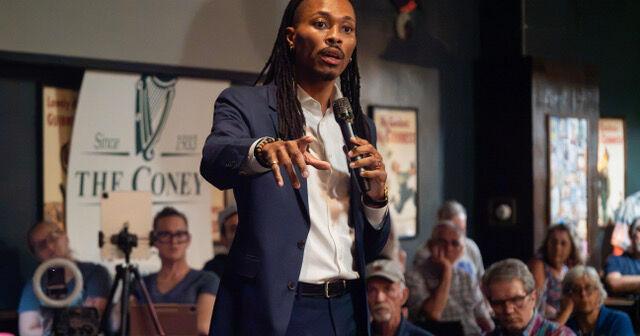 Kenyatta returns to Indiana County for Democratic Committee gathering