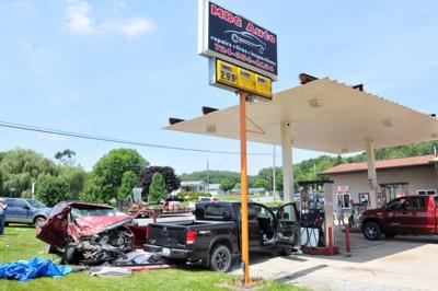 Four Injured In Armstrong County Wreck News Indianagazette Com