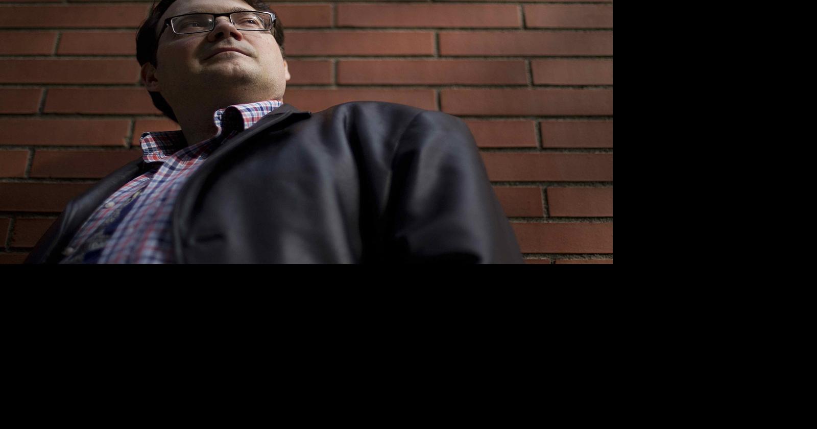 Fantasy author Brandon Sanderson raises record 25M through Kickstarter