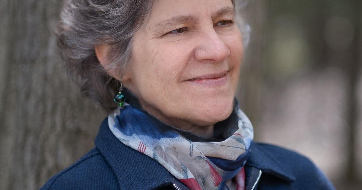 LOCAL PRIDE: Indiana writer celebrates award-winning novel release - Vimarsana News