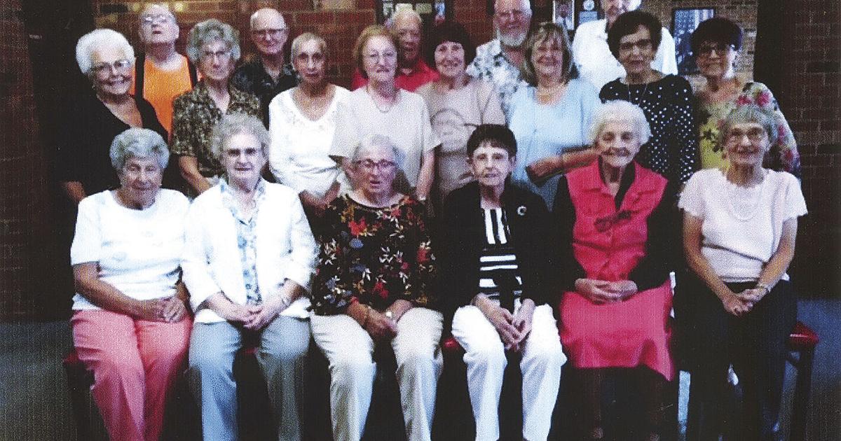 Elderton High School holds class reunion Local News