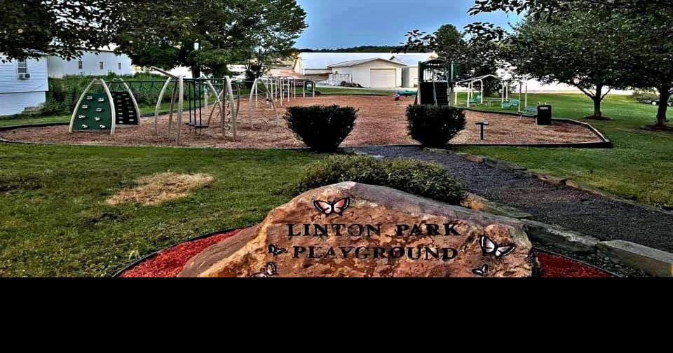 Volunteers clean up Marion Center park News