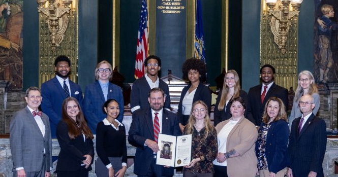 Sen. Joe Pittman and Rep. Jim Struzzi Welcome Students to Harrisburg State Capitol