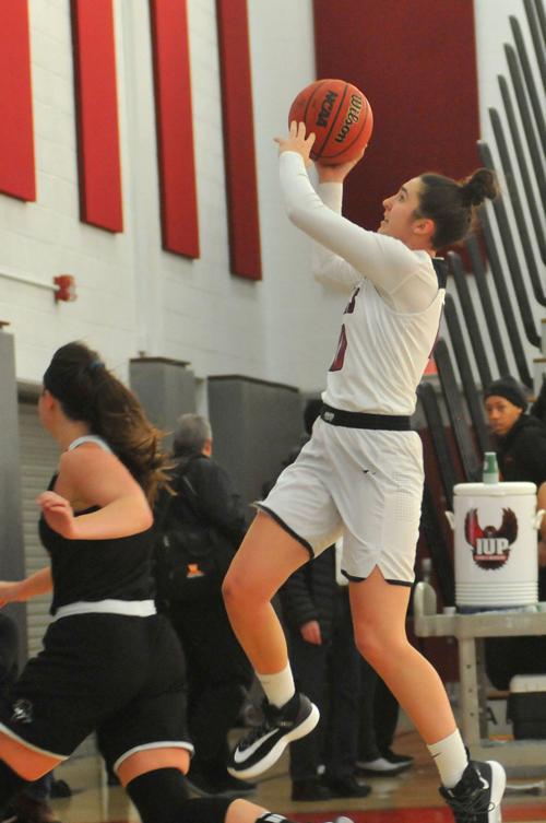 IUP women 81, Davis & Elkins (W.Va.) 52 074