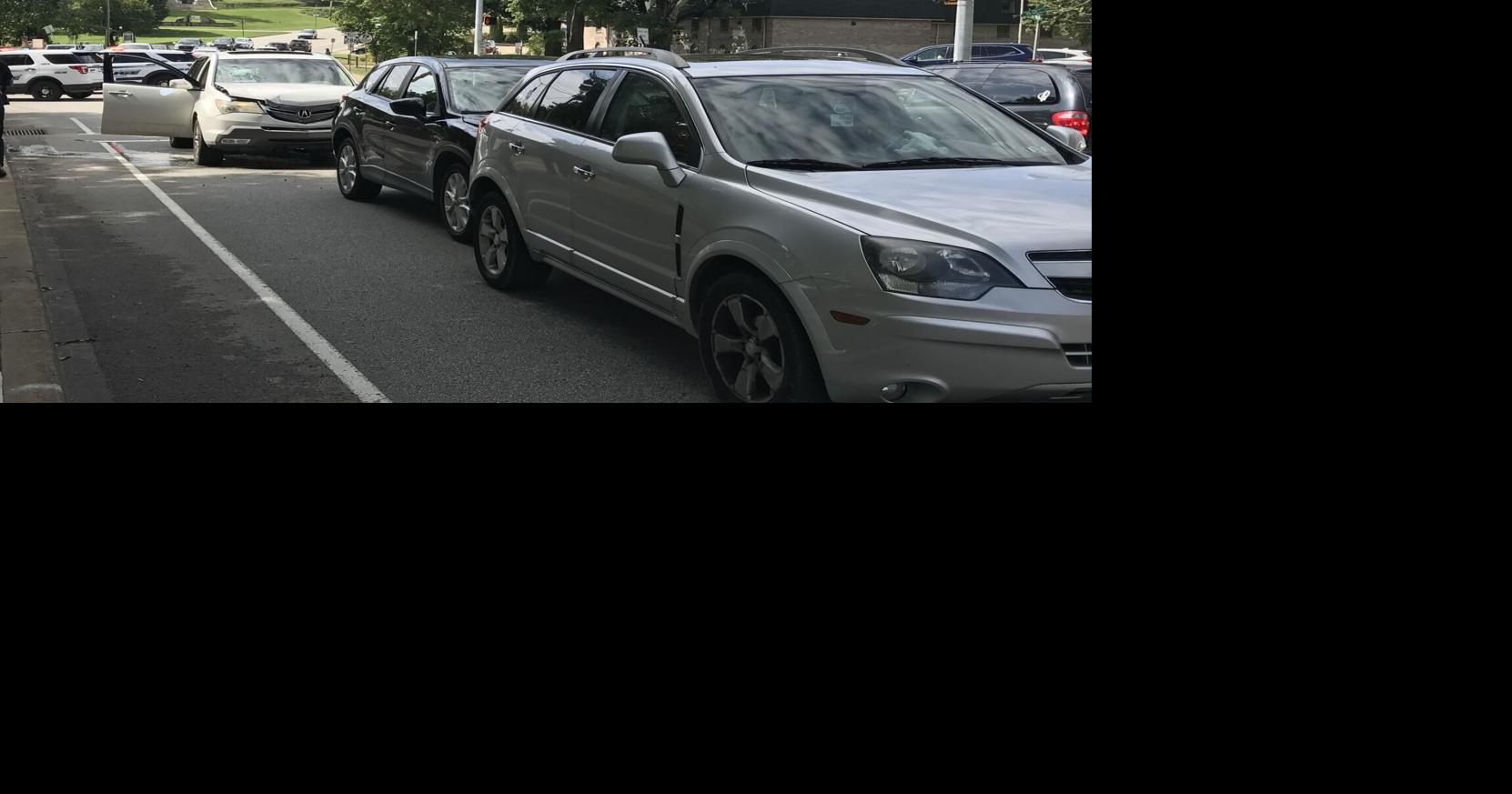 Midday fenderbender snarls Oakland Avenue traffic News